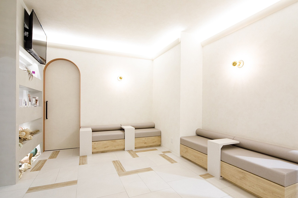 美容皮膚科|CHARIS BEAUTY CLINIC - カリスビューティクリニック 大阪